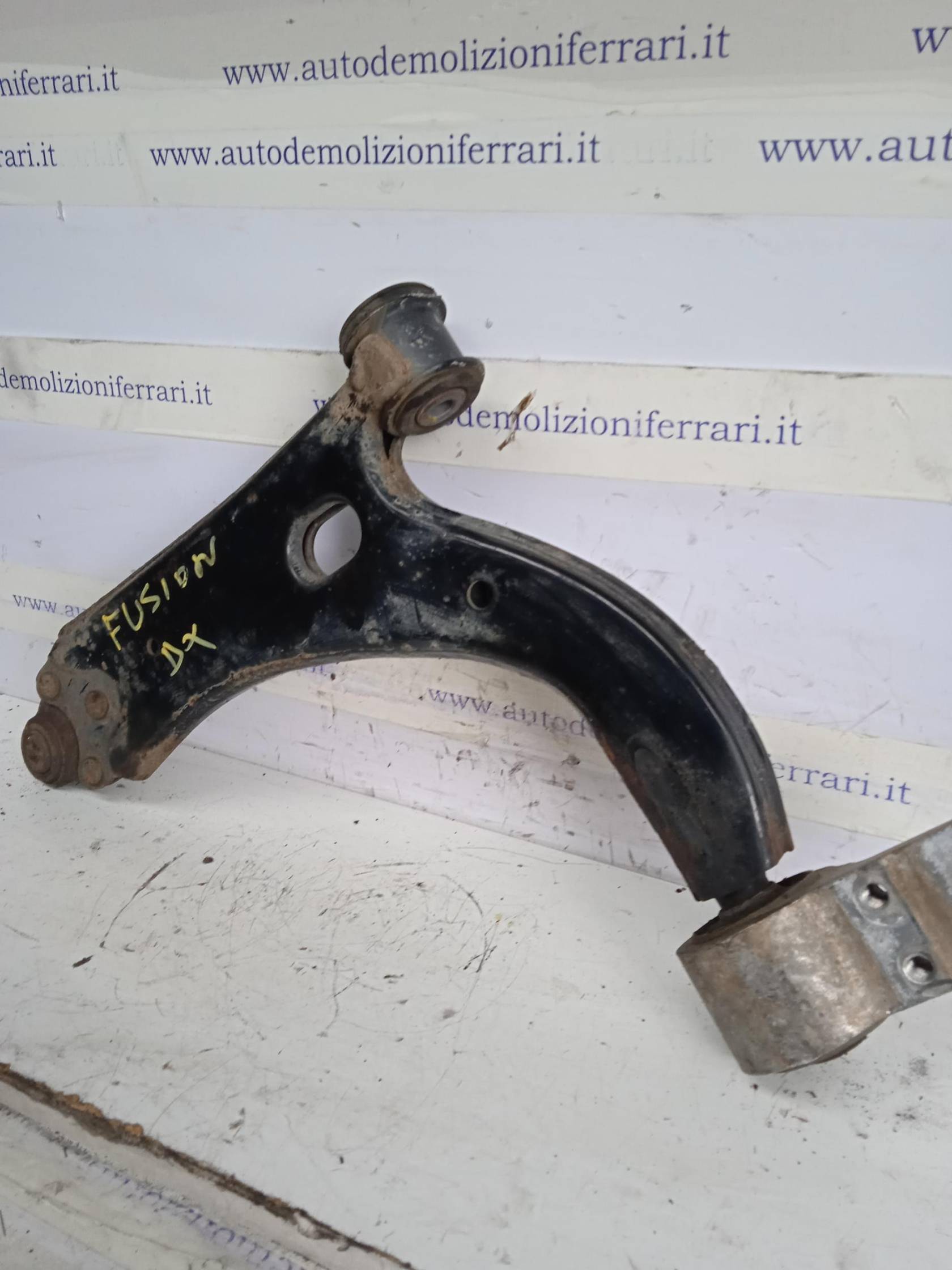 Braccio oscillante sosp. ant. dx.